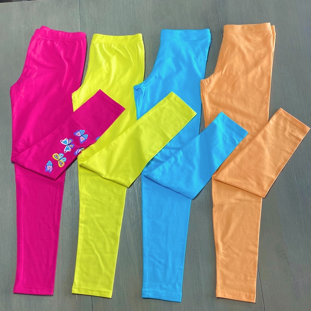 NWOT SET OF 4 SPOTTED ZEBRA GIRL’S LEGGINGS, SIZE XL